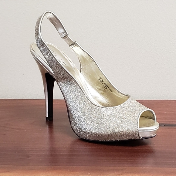 Lulu Townsend Gold Glittery Peep Toe Heels - Picture 8 of 8